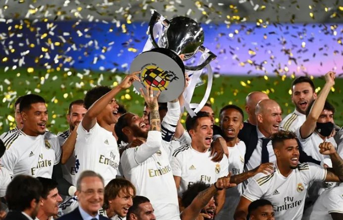 及对篮筐的 及对篮筐的