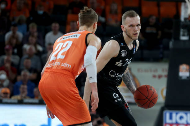 欧文的球场 欧文的球场