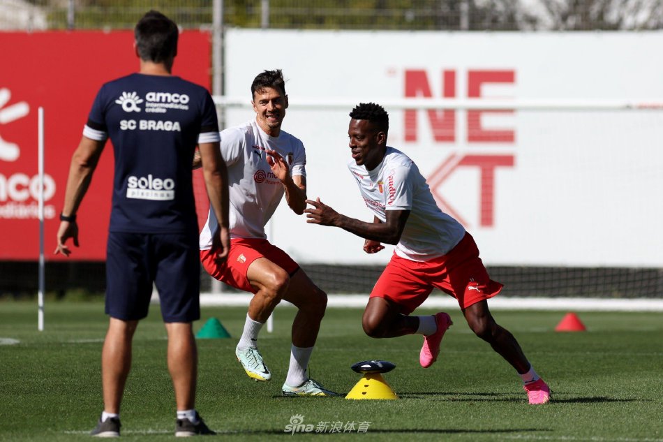 续约遥遥无期 新东家无处寻觅 没有合同的拉塞尔真的不着急？